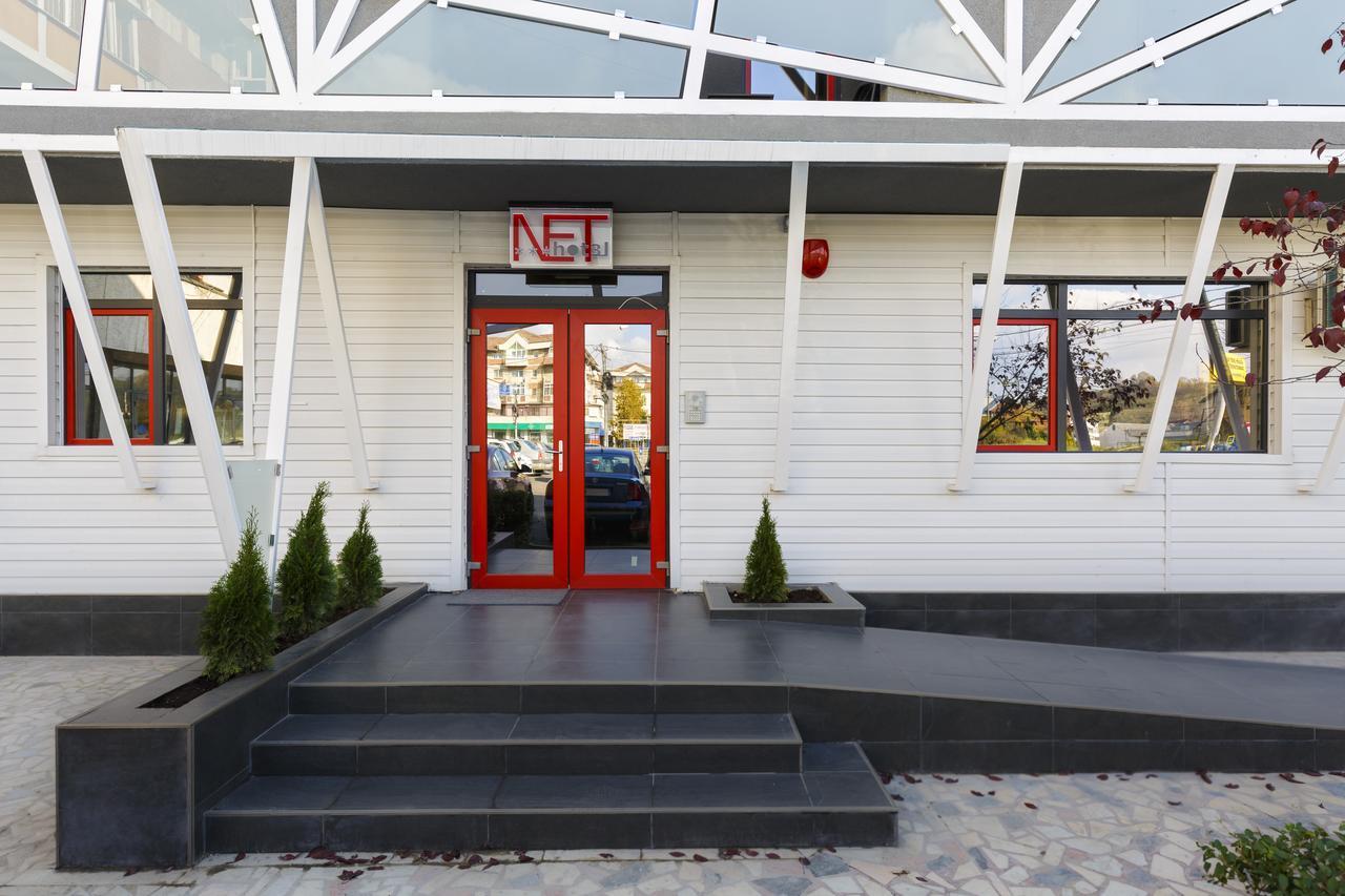 Net Hotel بيتستِ المظهر الخارجي الصورة